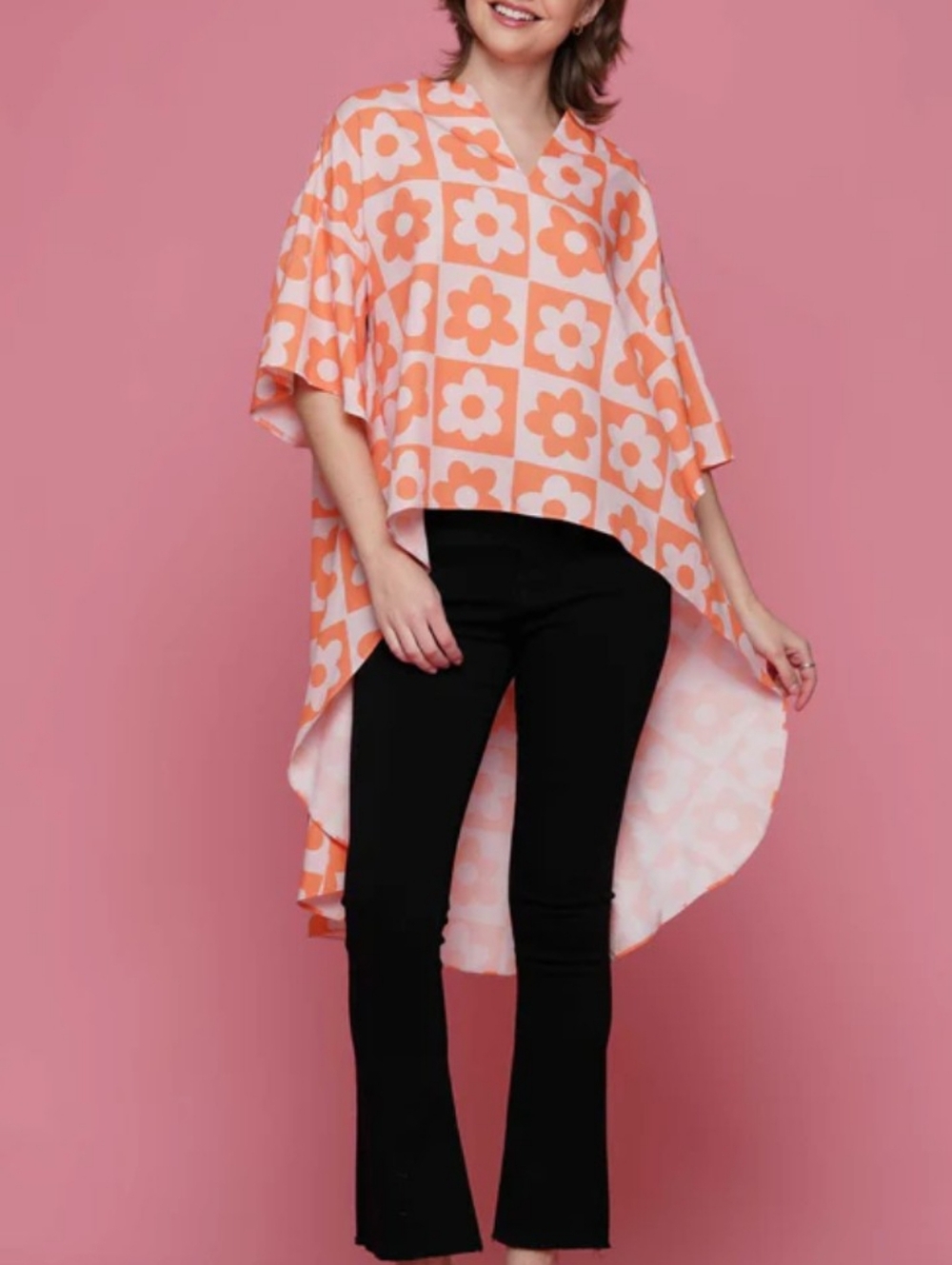 Retro Checkered Peach Flower Print High Low Short Sleeve Top WHY Brand Large